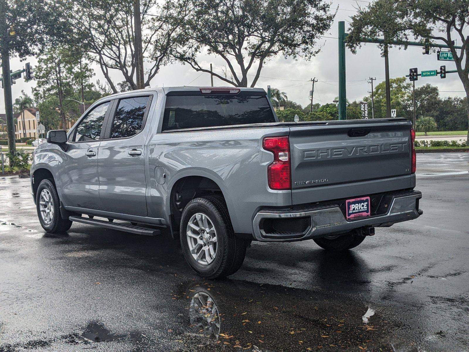 2023 Chevrolet Silverado 1500 Vehicle Photo in GREENACRES, FL 33463-3207