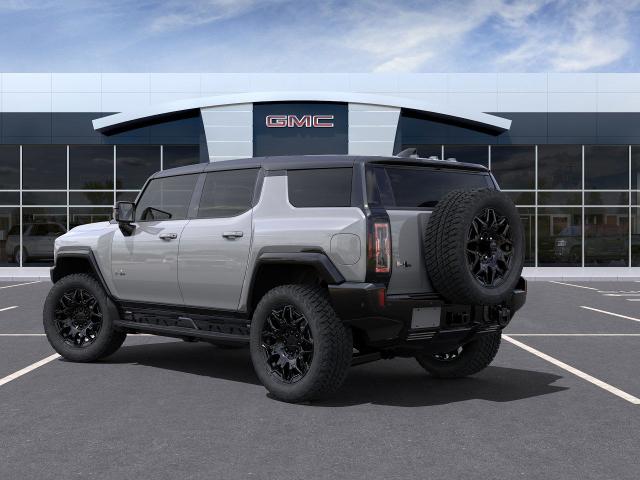 2024 GMC HUMMER EV SUV Vehicle Photo in GLENSHAW, PA 15116-1739