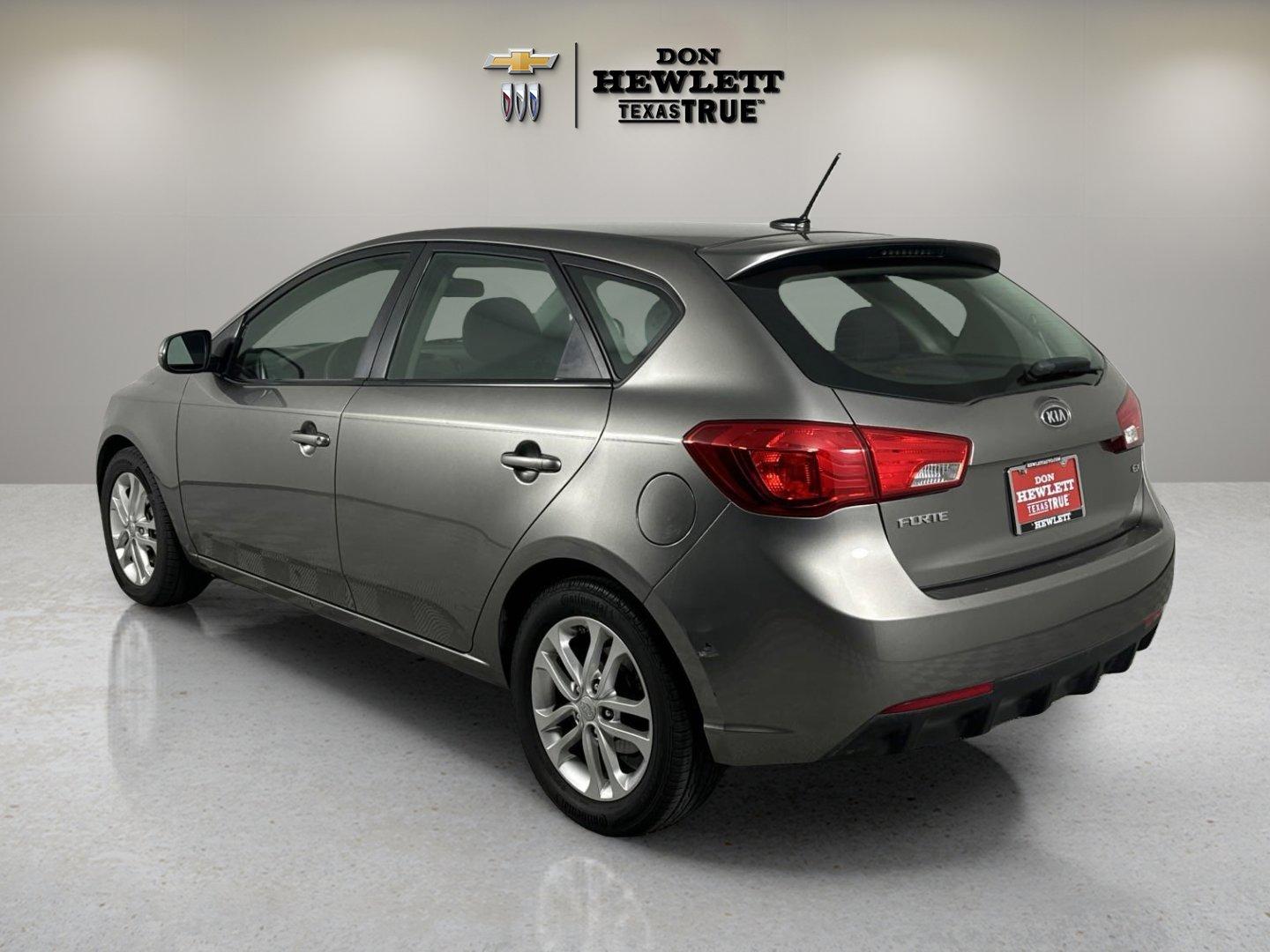 Used 2012 Kia Forte EX with VIN KNAFU5A24C5532786 for sale in Georgetown, TX