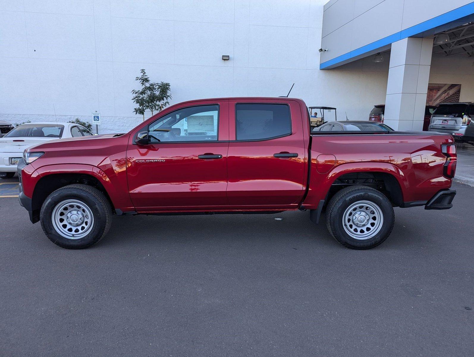 2024 Chevrolet Colorado Vehicle Photo in PEORIA, AZ 85382-3715