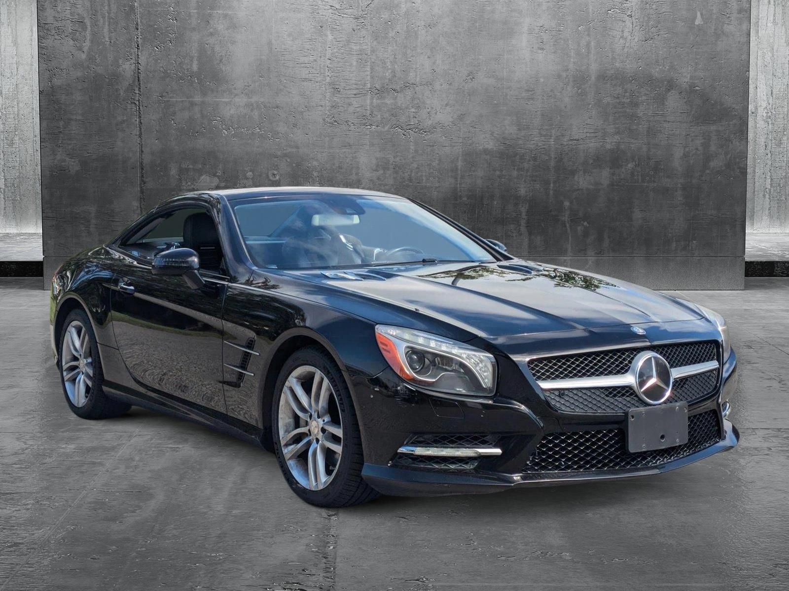 2013 Mercedes-Benz SL-Class Vehicle Photo in Sarasota, FL 34231