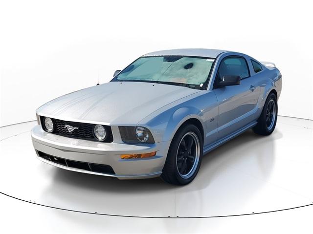 2005 Ford Mustang Vehicle Photo in GRAND BLANC, MI 48439-8139