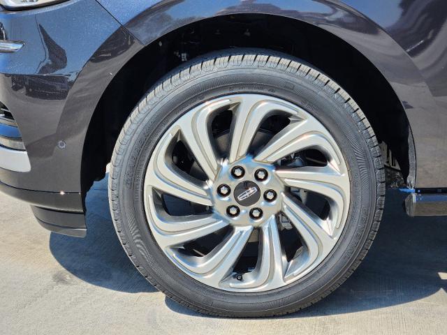 2024 Lincoln Navigator Vehicle Photo in Stephenville, TX 76401-3713