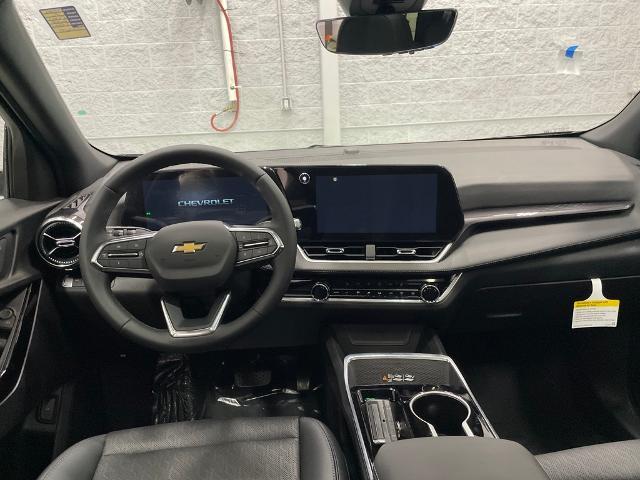 2025 Chevrolet Equinox Vehicle Photo in ROGERS, MN 55374-9422