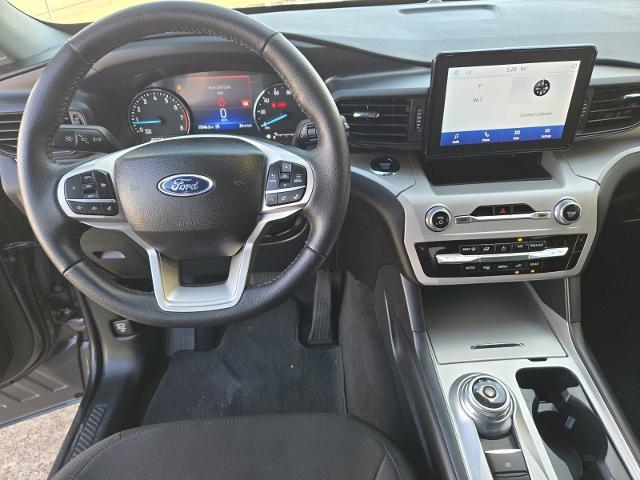 2023 Ford Explorer Vehicle Photo in Weatherford, TX 76087-8771