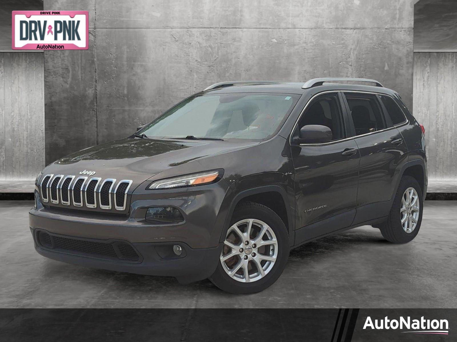 2017 Jeep Cherokee Vehicle Photo in Pembroke Pines, FL 33027