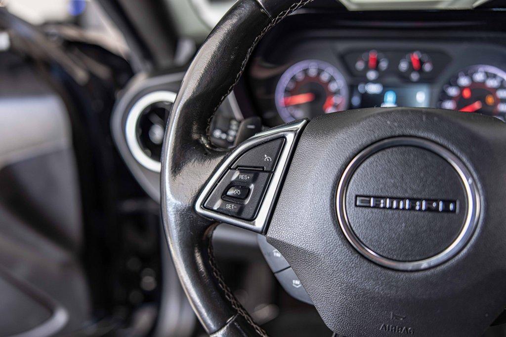 2018 Chevrolet Camaro Vehicle Photo in Saint Charles, IL 60174