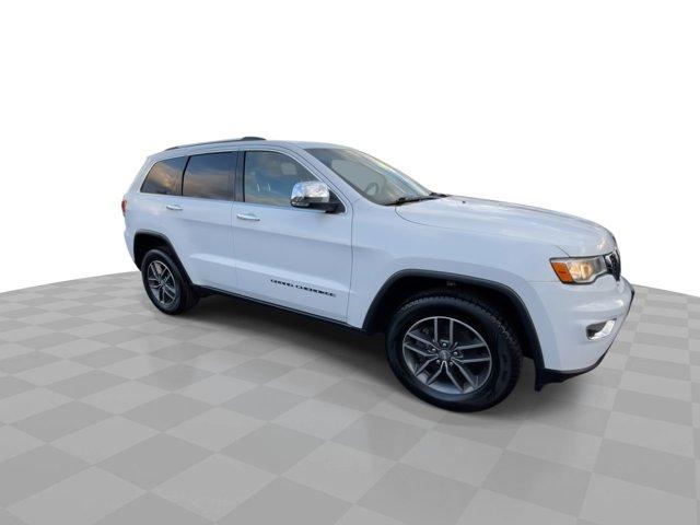 2017 Jeep Grand Cherokee Vehicle Photo in WILLIAMSVILLE, NY 14221-4303