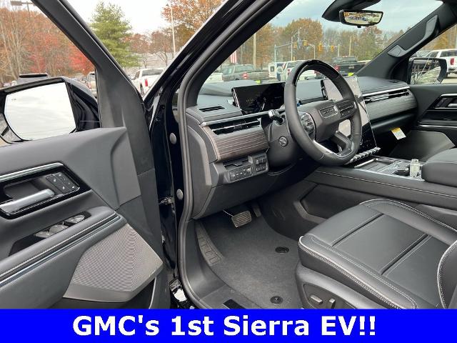 2025 GMC Sierra EV Vehicle Photo in CHICOPEE, MA 01020-5001