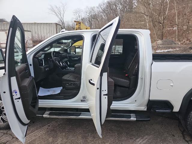 2024 GMC Sierra 2500 HD Vehicle Photo in GLENSHAW, PA 15116-1739