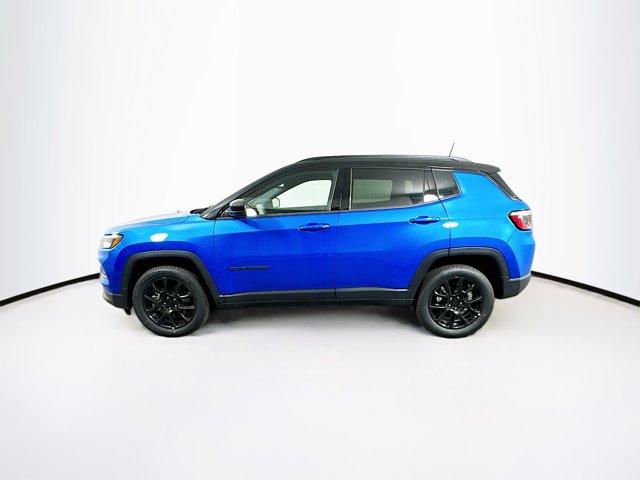 2024 Jeep Compass Vehicle Photo in Doylsetown, PA 18901