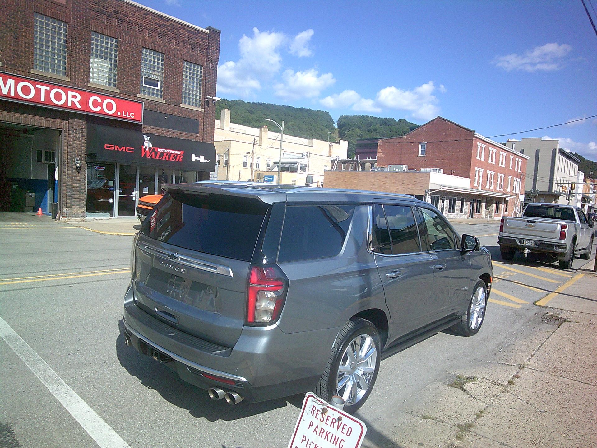 2022 Chevrolet Tahoe Vehicle Photo in KITTANNING, PA 16201-1536