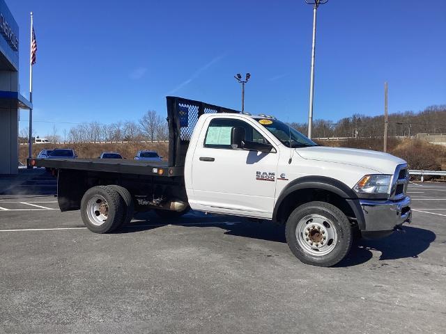 2018 Ram 5500 Chassis Cab Vehicle Photo in Gardner, MA 01440