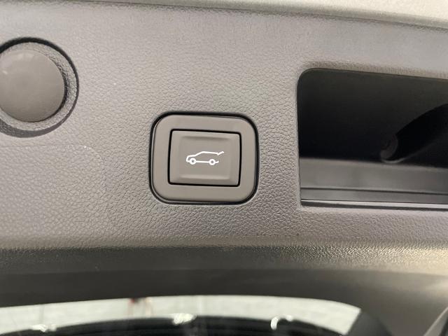 2025 Chevrolet Equinox Vehicle Photo in ROGERS, MN 55374-9422