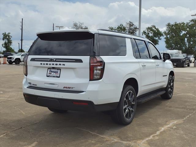 2024 Chevrolet Suburban Vehicle Photo in ROSENBERG, TX 77471-5675