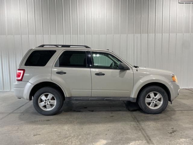 2009 Ford Escape Vehicle Photo in GLENWOOD, MN 56334-1123