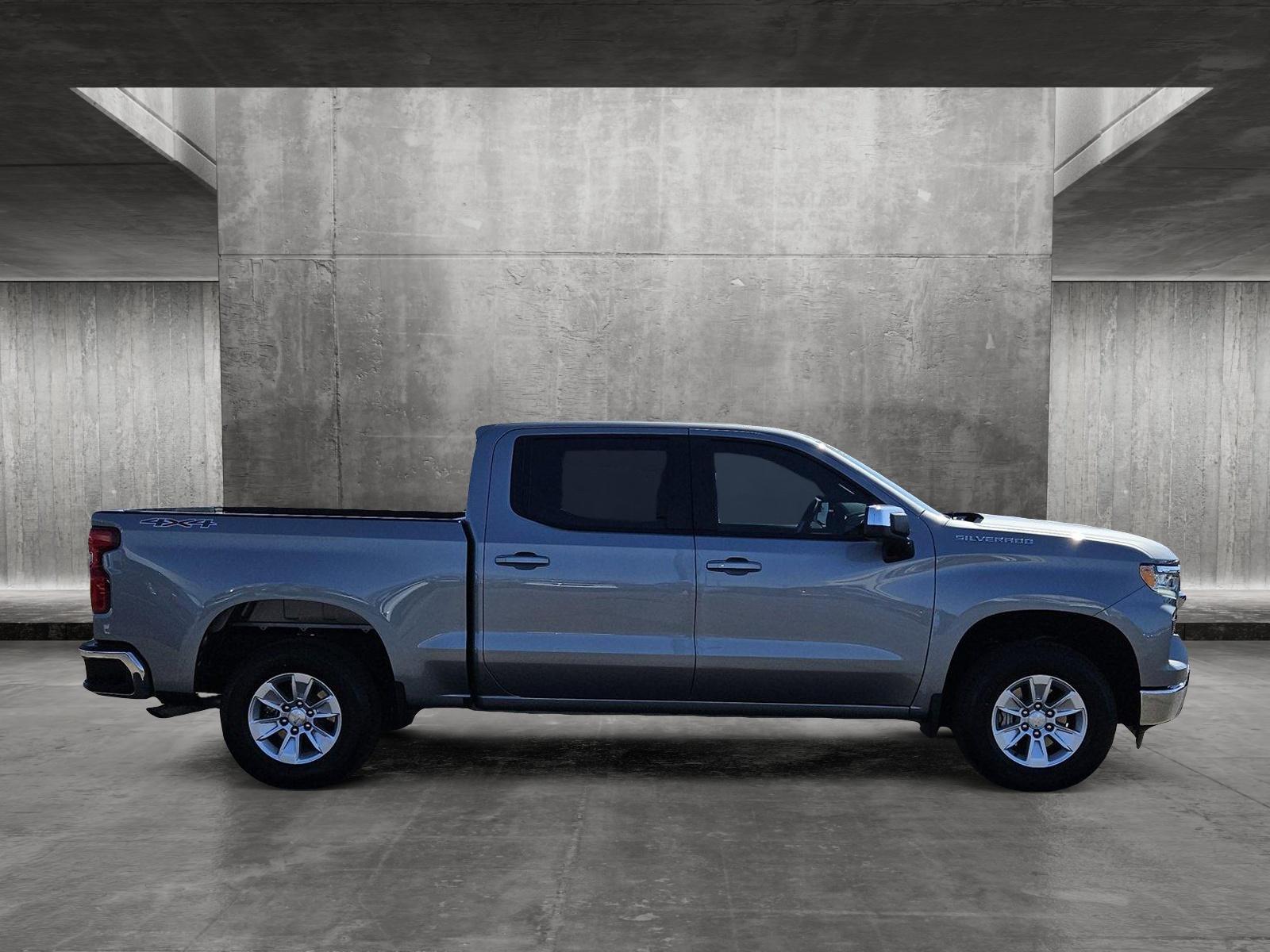 2024 Chevrolet Silverado 1500 Vehicle Photo in MESA, AZ 85206-4395