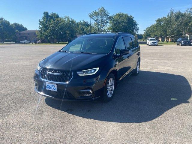 Used 2022 Chrysler Pacifica Touring L with VIN 2C4RC1BG3NR128986 for sale in Dexter, MO