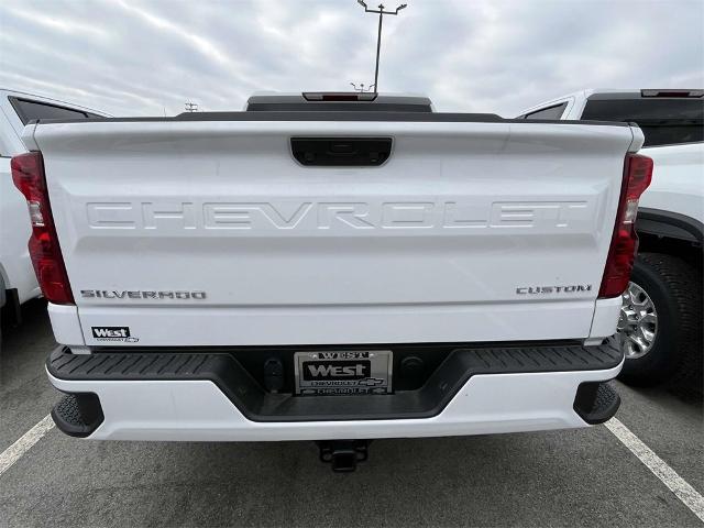 2024 Chevrolet Silverado 1500 Vehicle Photo in ALCOA, TN 37701-3235