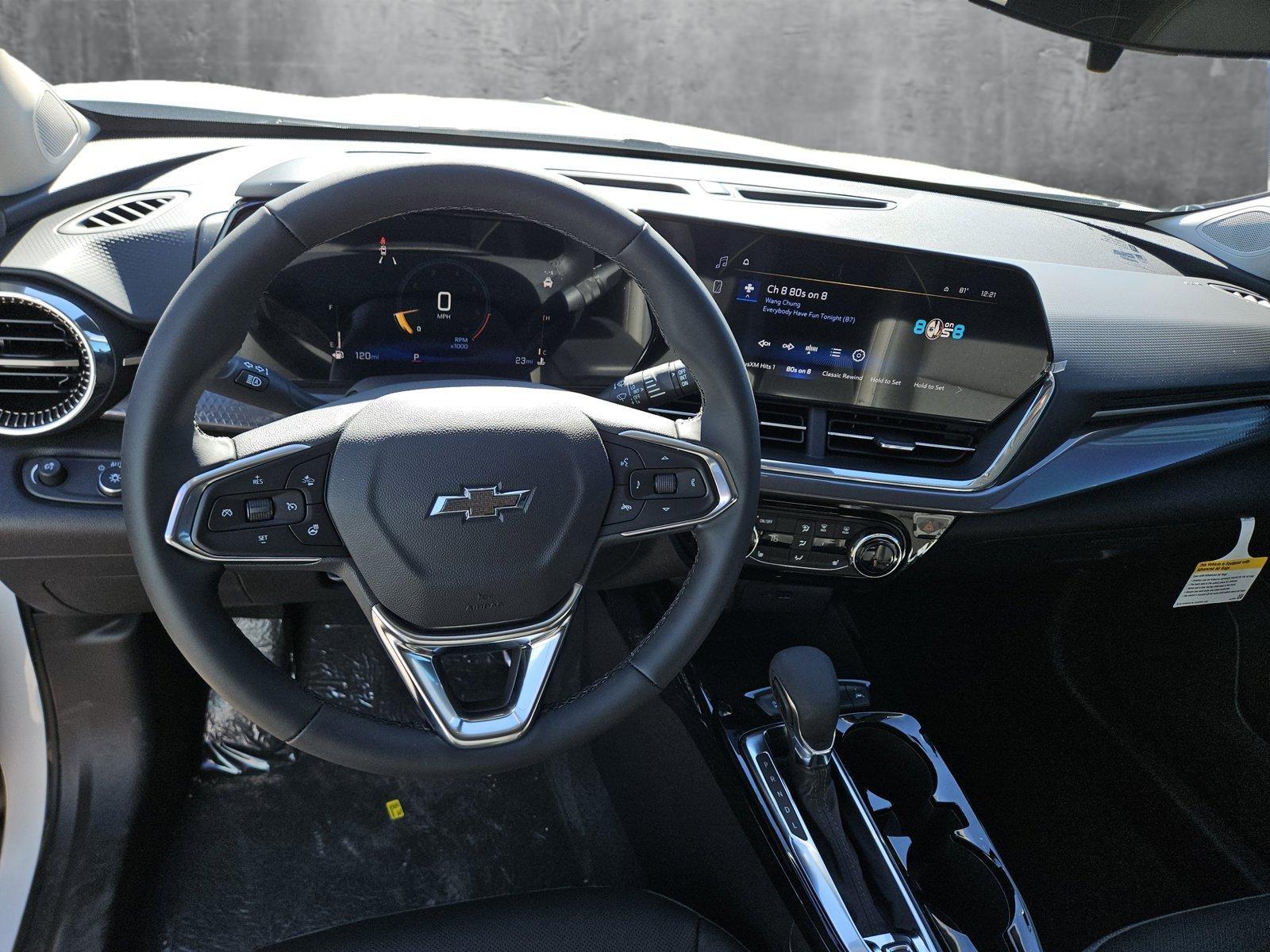 2025 Chevrolet Trax Vehicle Photo in NORTH RICHLAND HILLS, TX 76180-7199