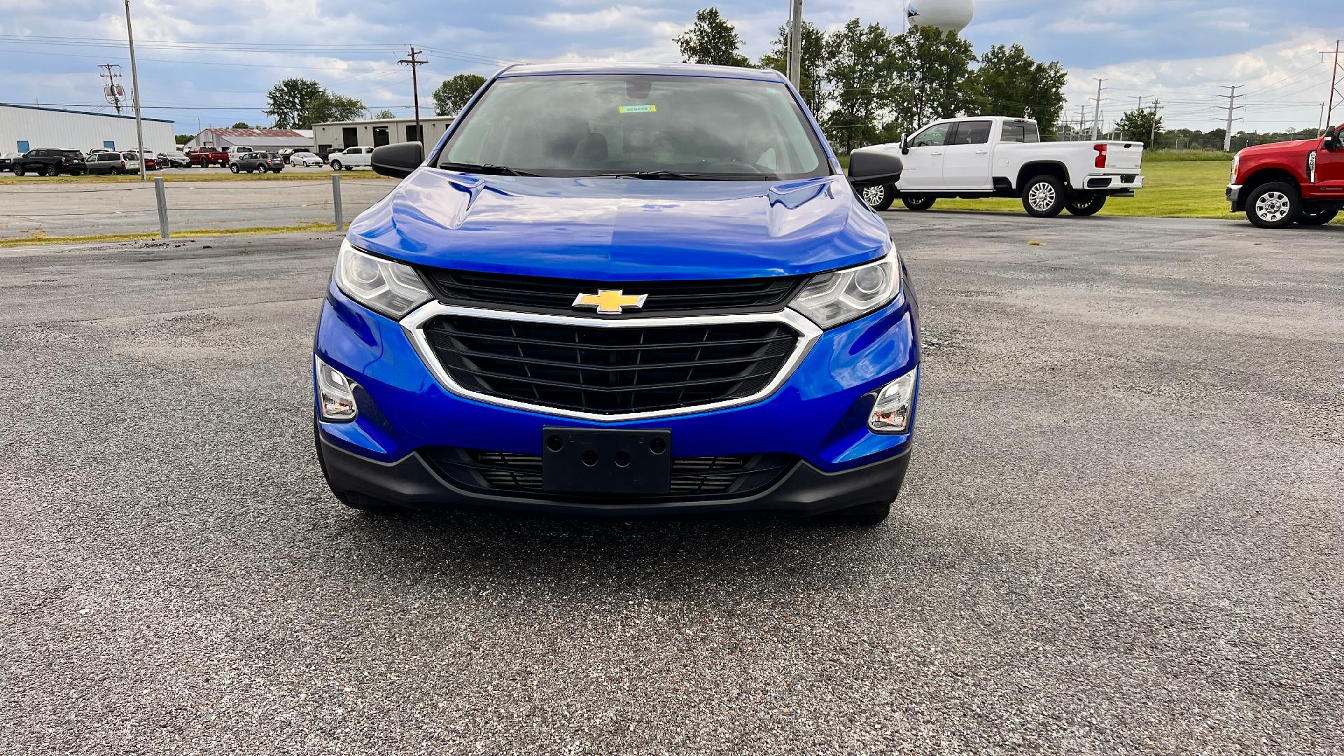 Used 2019 Chevrolet Equinox LS with VIN 3GNAXHEV1KS605053 for sale in Salem, IL