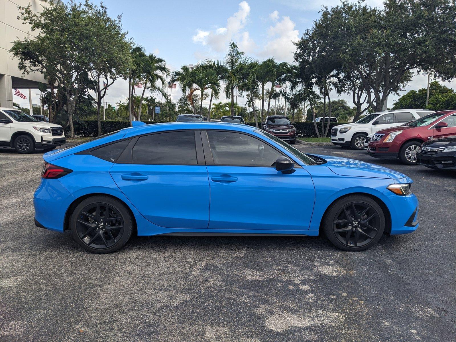 2022 Honda Civic Hatchback Vehicle Photo in Miami, FL 33015