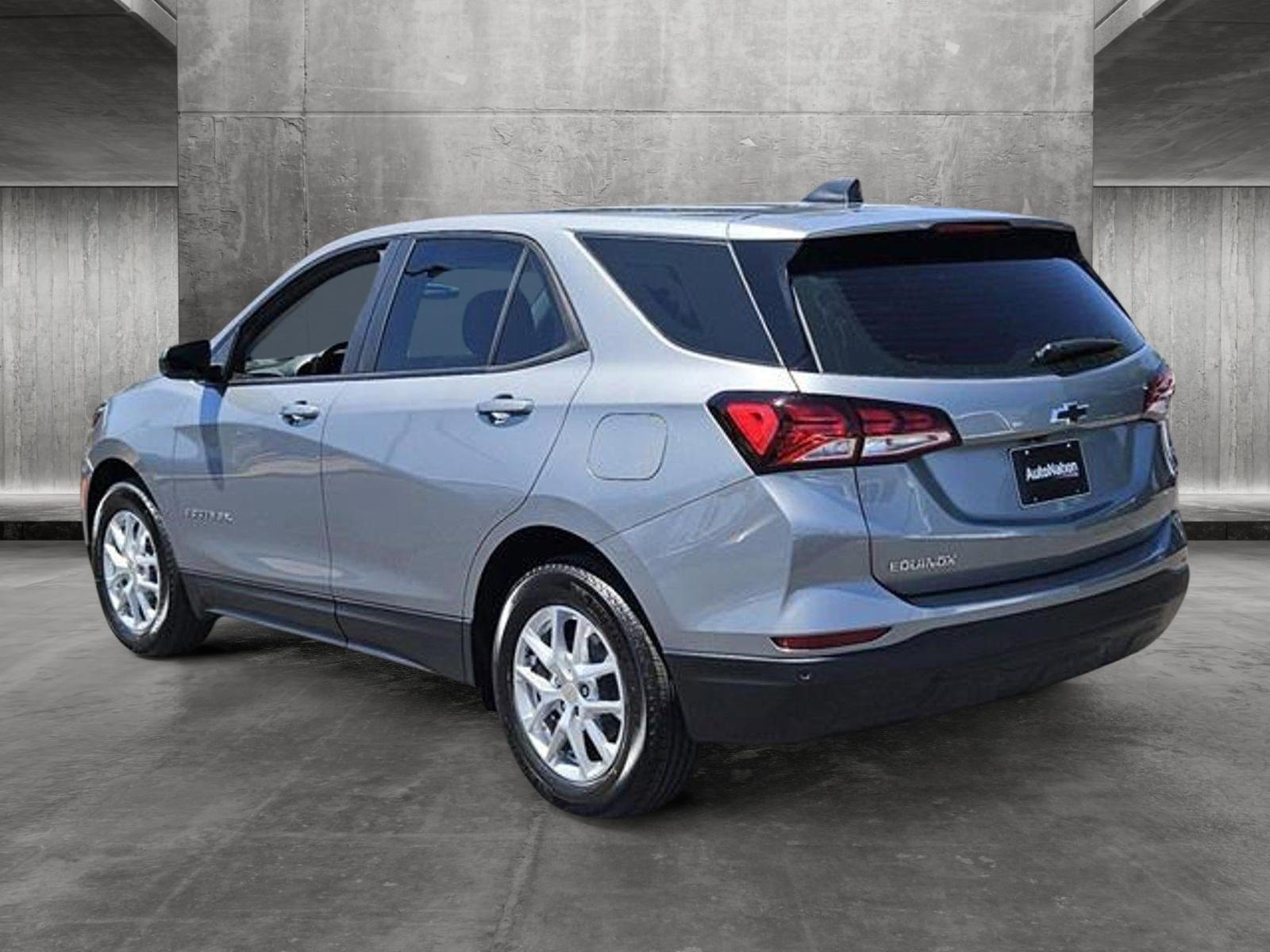 2024 Chevrolet Equinox Vehicle Photo in MESA, AZ 85206-4395