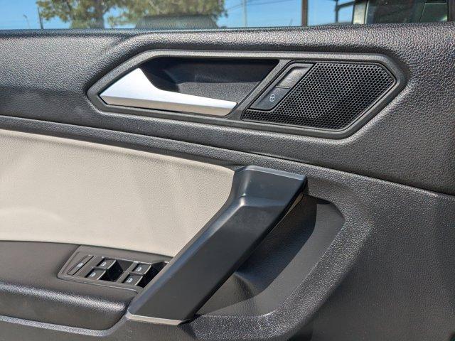 2020 Volkswagen Tiguan Vehicle Photo in SELMA, TX 78154-1459