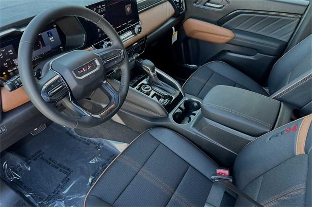 2024 GMC Canyon Vehicle Photo in ELK GROVE, CA 95757-8703