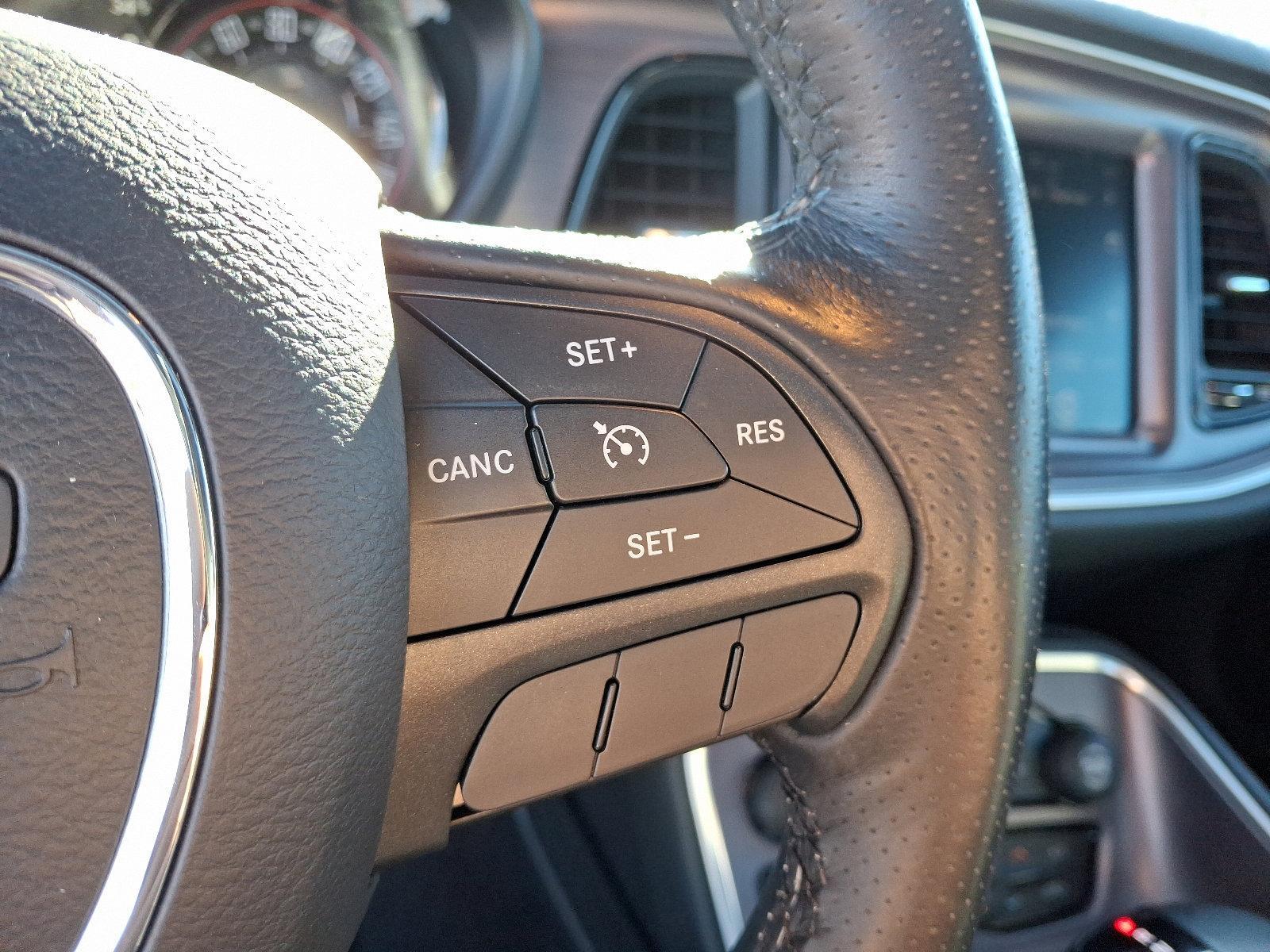 2016 Dodge Challenger Vehicle Photo in Willow Grove, PA 19090