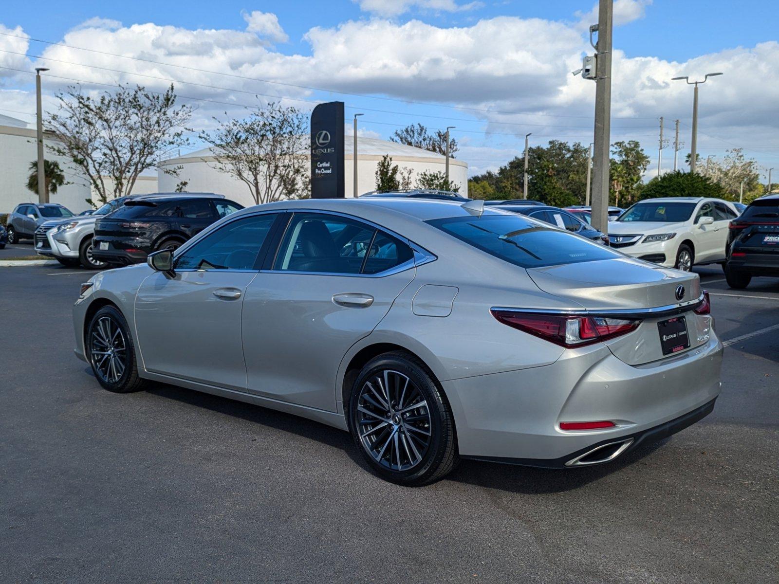 2022 Lexus ES 350 Vehicle Photo in Clearwater, FL 33761