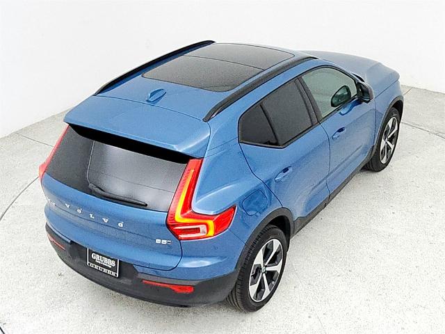 2024 Volvo XC40 Vehicle Photo in Grapevine, TX 76051