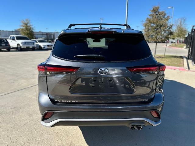 2023 Toyota Highlander Vehicle Photo in Grapevine, TX 76051