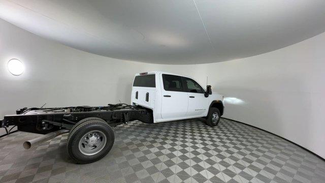 2024 GMC Sierra 3500 HD Chassis Cab Vehicle Photo in GILBERT, AZ 85297-0402