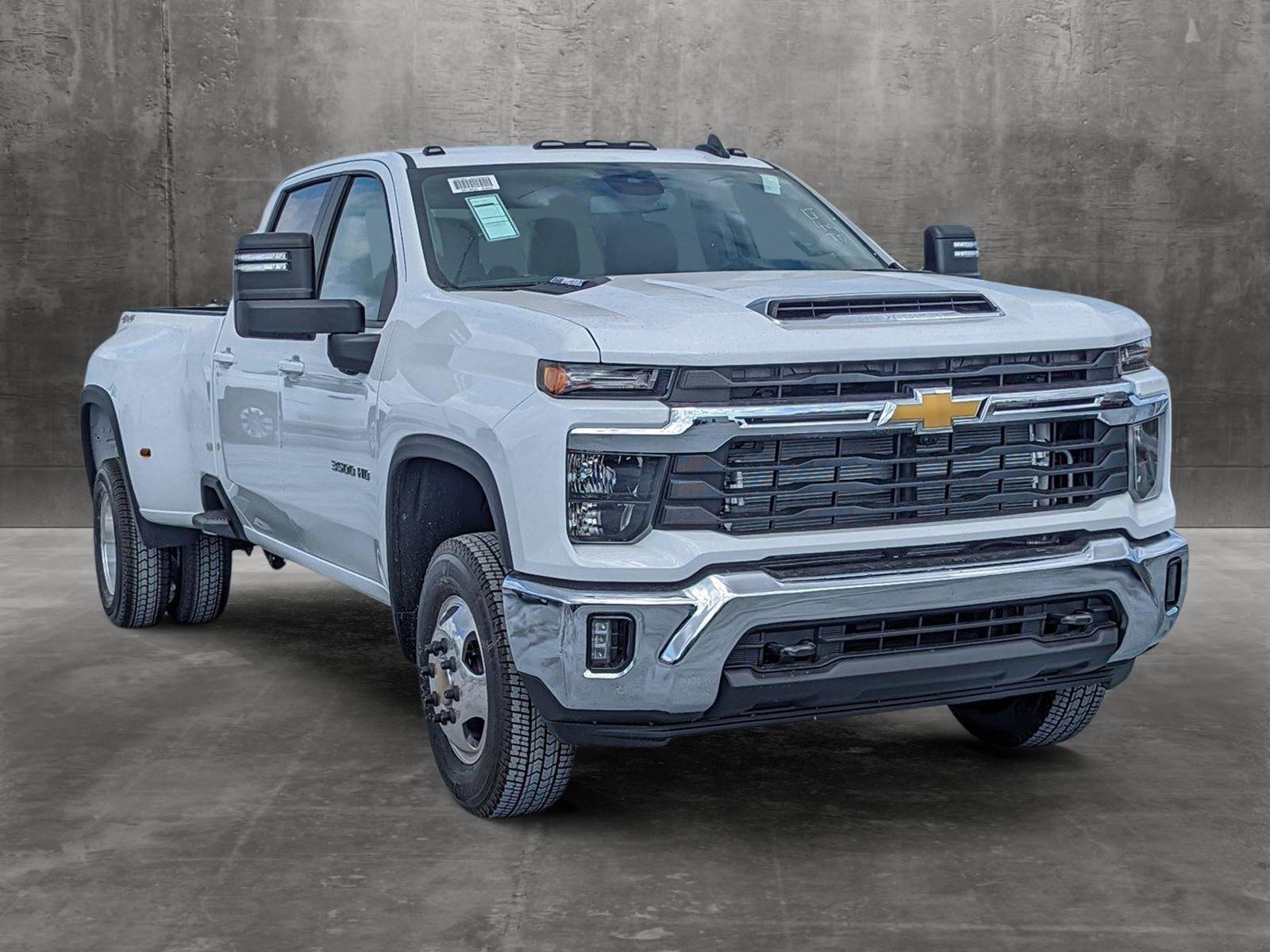 2024 Chevrolet Silverado 3500 HD Vehicle Photo in MIAMI, FL 33134-2699