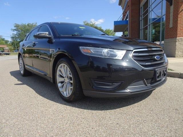 Used 2015 Ford Taurus Limited with VIN 1FAHP2F80FG170923 for sale in Montgomery, OH