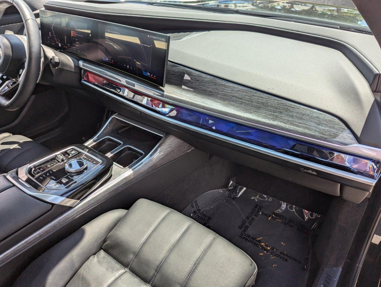 2023 BMW 760i xDrive Vehicle Photo in Delray Beach, FL 33444