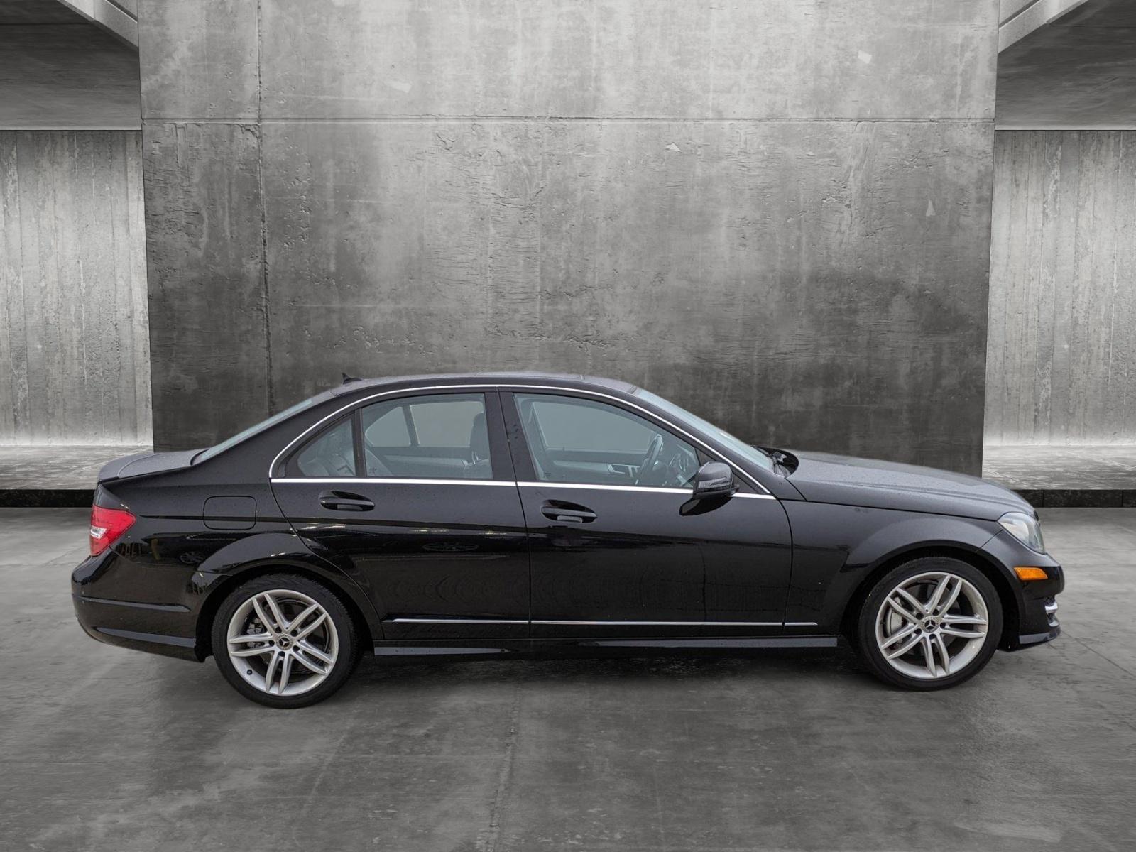 2014 Mercedes-Benz C-Class Vehicle Photo in Rockville, MD 20852