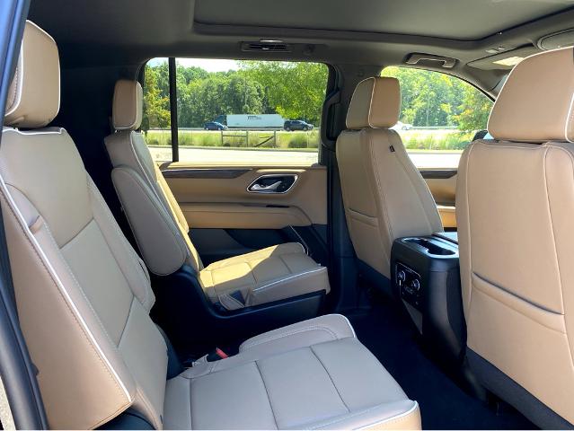 2024 Chevrolet Suburban Vehicle Photo in BEAUFORT, SC 29906-4218