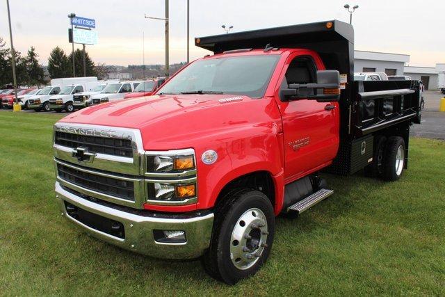 2023 Chevrolet Silverado 5500 HD Vehicle Photo in SAINT CLAIRSVILLE, OH 43950-8512