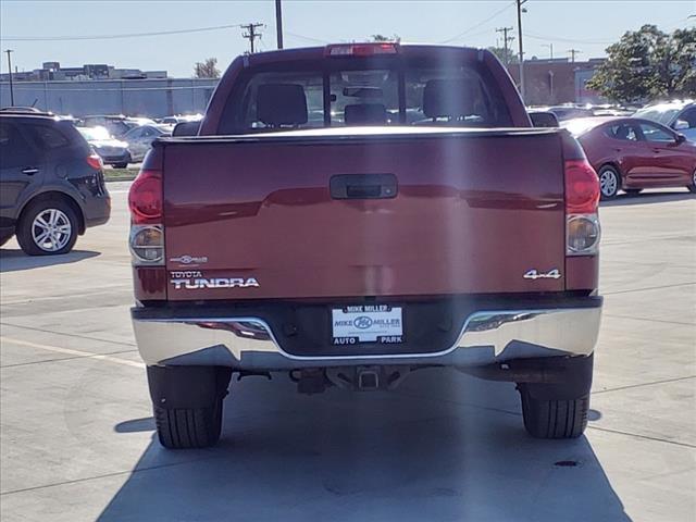 2007 Toyota Tundra Vehicle Photo in Peoria, IL 61615