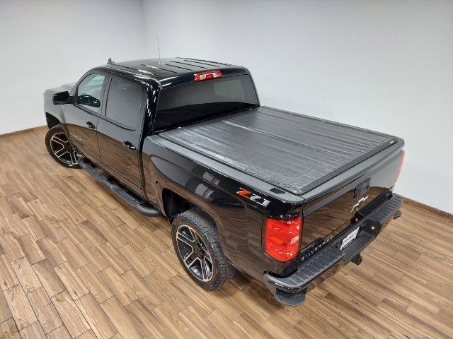 2018 Chevrolet Silverado 1500 Vehicle Photo in SAUK CITY, WI 53583-1301