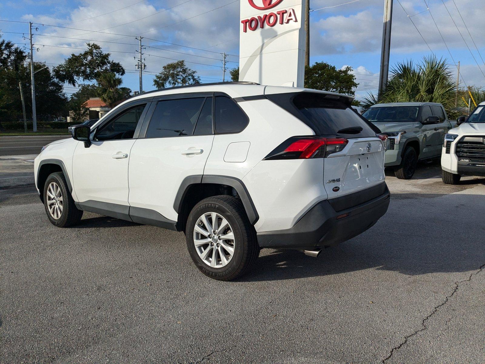 2019 Toyota RAV4 Vehicle Photo in Winter Park, FL 32792