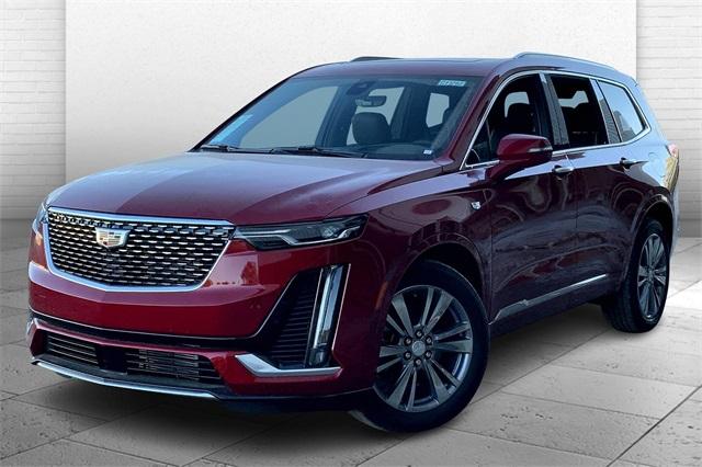 2025 Cadillac XT6 Vehicle Photo in KANSAS CITY, MO 64114-4545