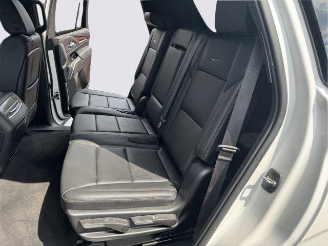 2022 Cadillac Escalade Vehicle Photo in LEOMINSTER, MA 01453-2952