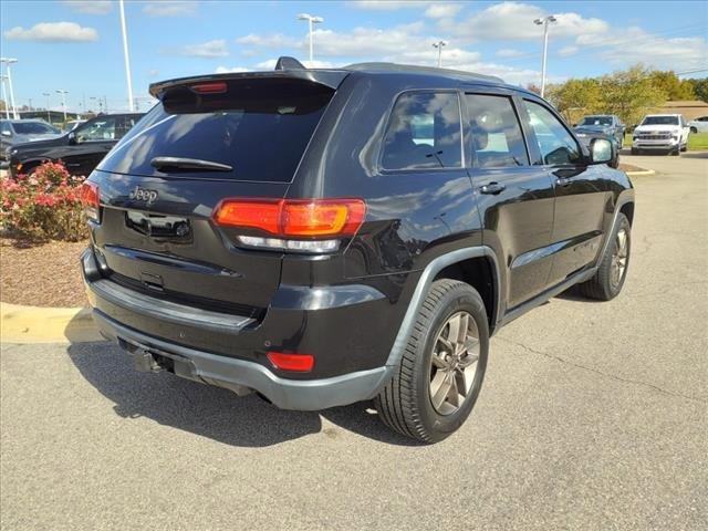 2016 Jeep Grand Cherokee Vehicle Photo in HENDERSON, NC 27536-2966