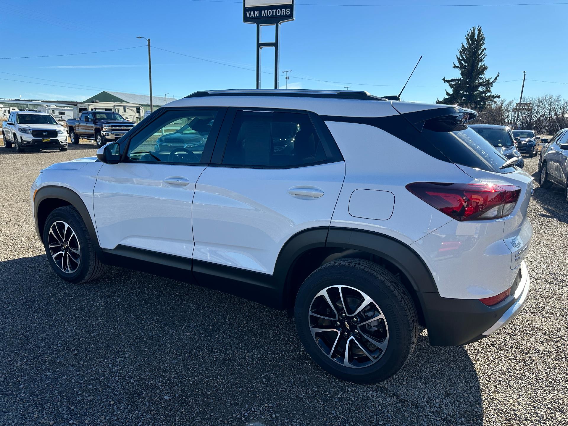 Used 2024 Chevrolet TrailBlazer LT with VIN KL79MRSL0RB138398 for sale in Conrad, MT