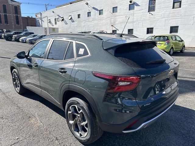 2025 Chevrolet Trax Vehicle Photo in INDIANA, PA 15701-1897