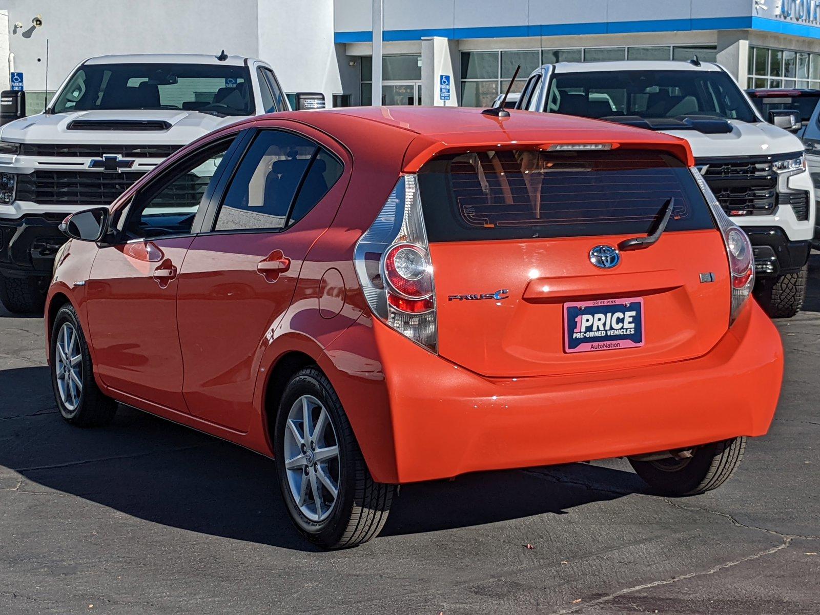 2013 Toyota Prius c Vehicle Photo in VALENCIA, CA 91355-1705