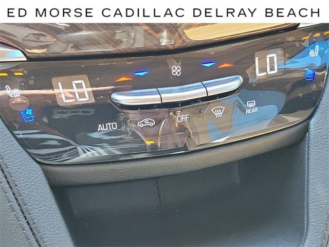 2024 Cadillac XT6 Vehicle Photo in DELRAY BEACH, FL 33483-3294